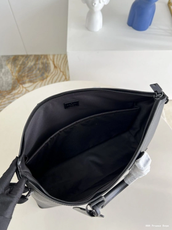 AAA Replica Ru TOTE LOUIS VUITTON LOCK IT 0724